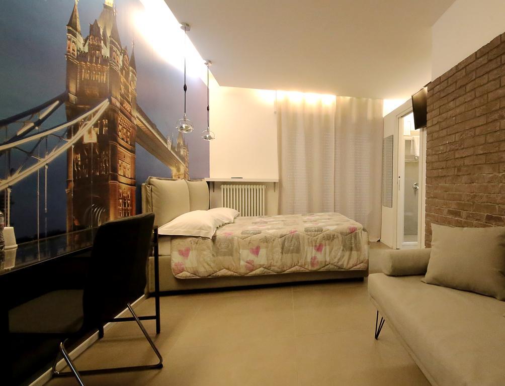 أَويستا Affittacamere Smile Accomodation المظهر الخارجي الصورة